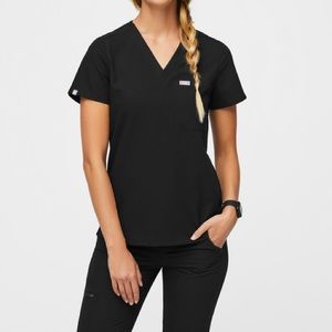 Figs Catarina Scrub top in Black
